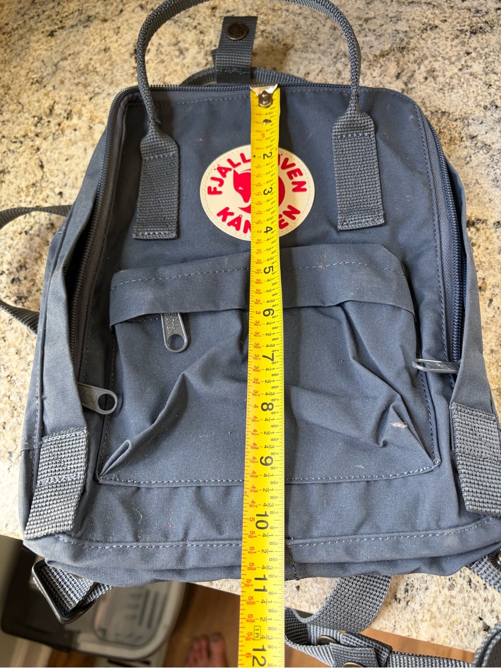 Fjallraven Kanken Shoulder Everyday Bag 23561 Mini Backpack Small - Picture 3 of 4